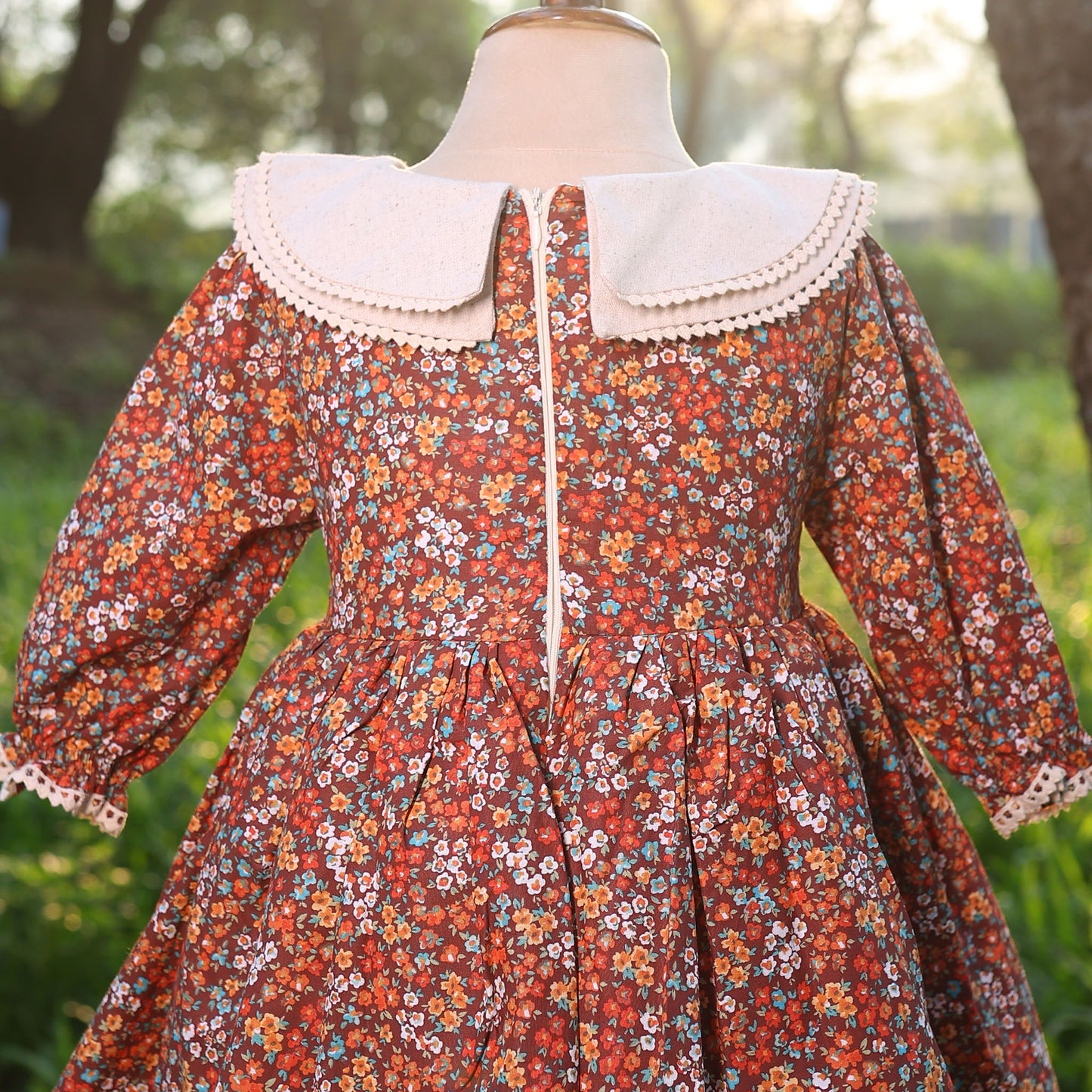 Vintage petals Dress